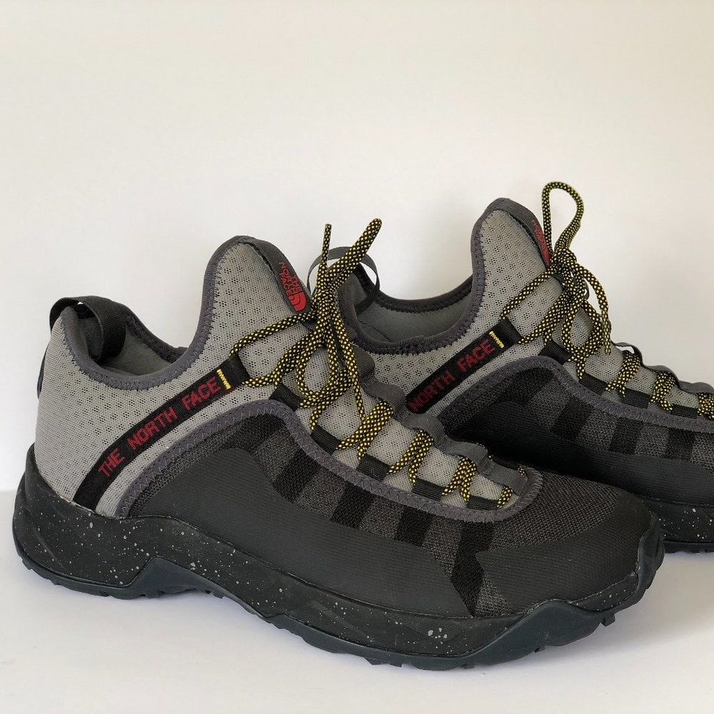 The North Face Trail Escape Peak Shoes